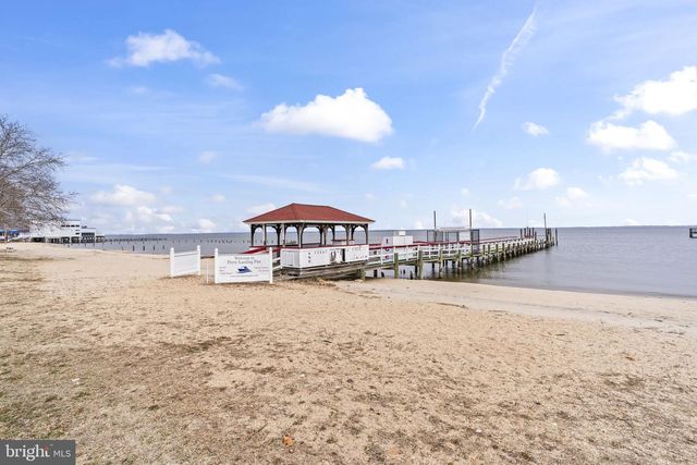 916 BRYANT AVE, Colonial Beach, VA 22443