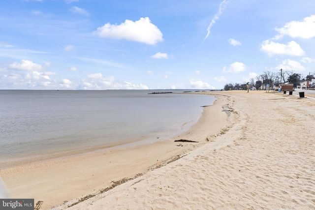 916 BRYANT AVE, Colonial Beach, VA 22443