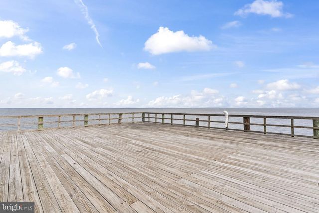 916 BRYANT AVE, Colonial Beach, VA 22443