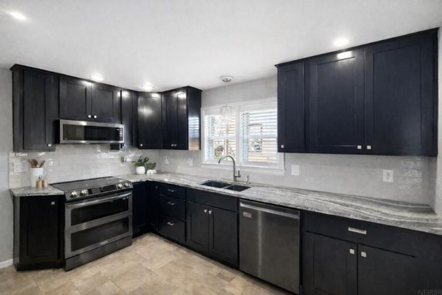 1611 5th Street, Gilbertville, IA 50634