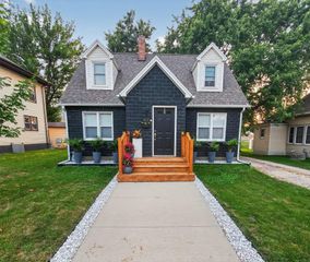 1611 5th Street, Gilbertville, IA 50634
