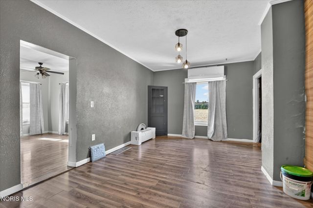 2459 N Elliston-trowbridge Road, Graytown, OH 43432