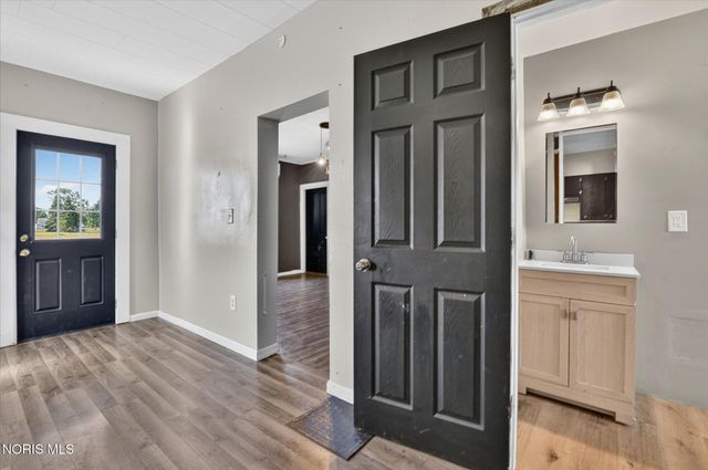 2459 N Elliston-trowbridge Road, Graytown, OH 43432