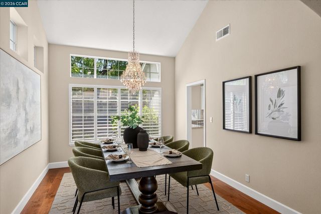 81 Monza Ct, Danville, CA 94526