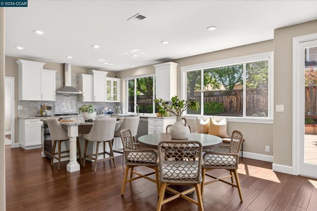 81 Monza Ct, Danville, CA 94526