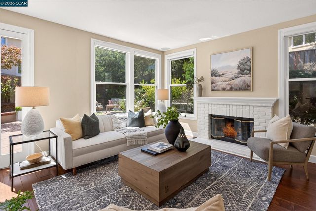 81 Monza Ct, Danville, CA 94526