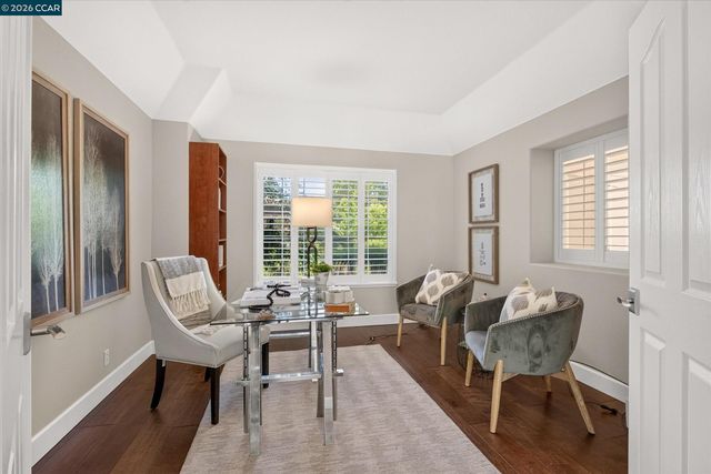 81 Monza Ct, Danville, CA 94526