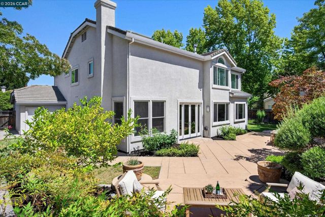 81 Monza Ct, Danville, CA 94526