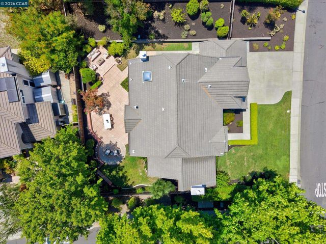 81 Monza Ct, Danville, CA 94526