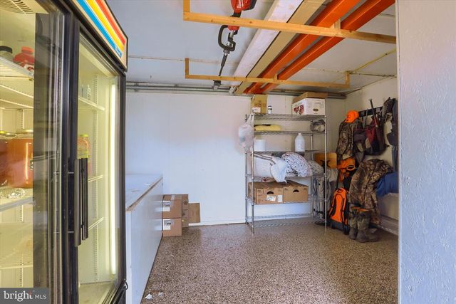 552 MOUNTAIN RD, Dalmatia, PA 17017