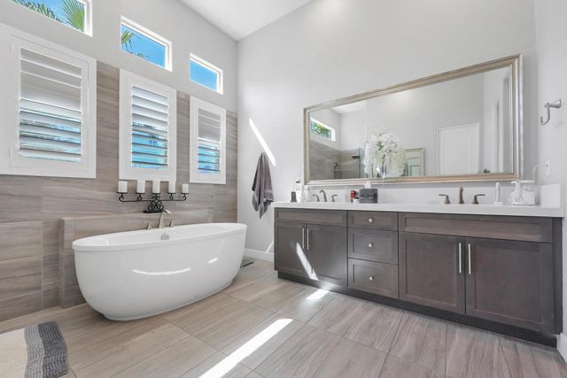 81 695 Thunder Gulch Way, La Quinta, CA 92253