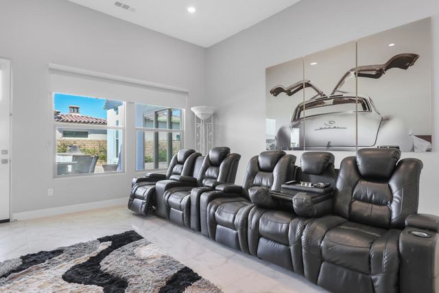 81 695 Thunder Gulch Way, La Quinta, CA 92253