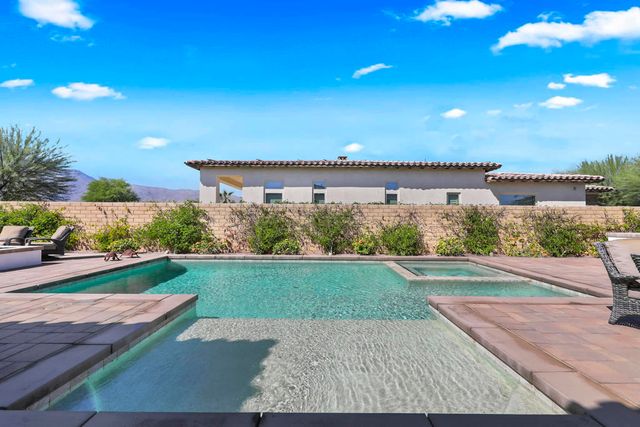 81 695 Thunder Gulch Way, La Quinta, CA 92253