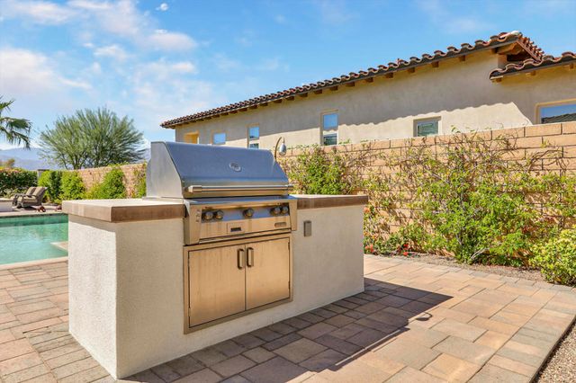 81 695 Thunder Gulch Way, La Quinta, CA 92253