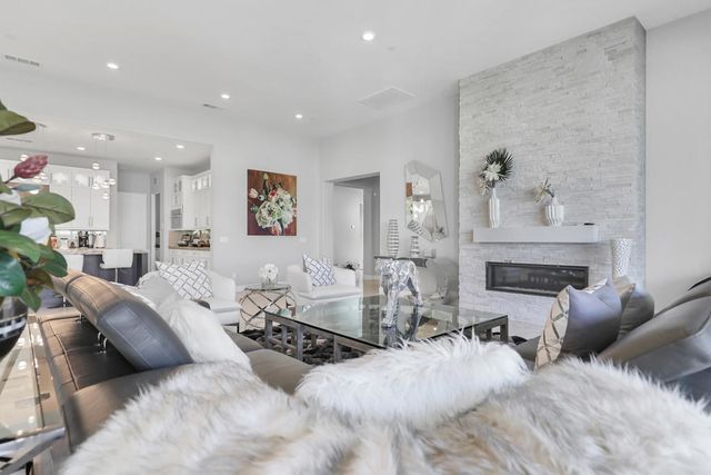 81 695 Thunder Gulch Way, La Quinta, CA 92253