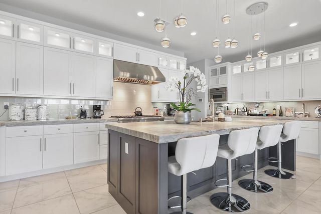 81 695 Thunder Gulch Way, La Quinta, CA 92253