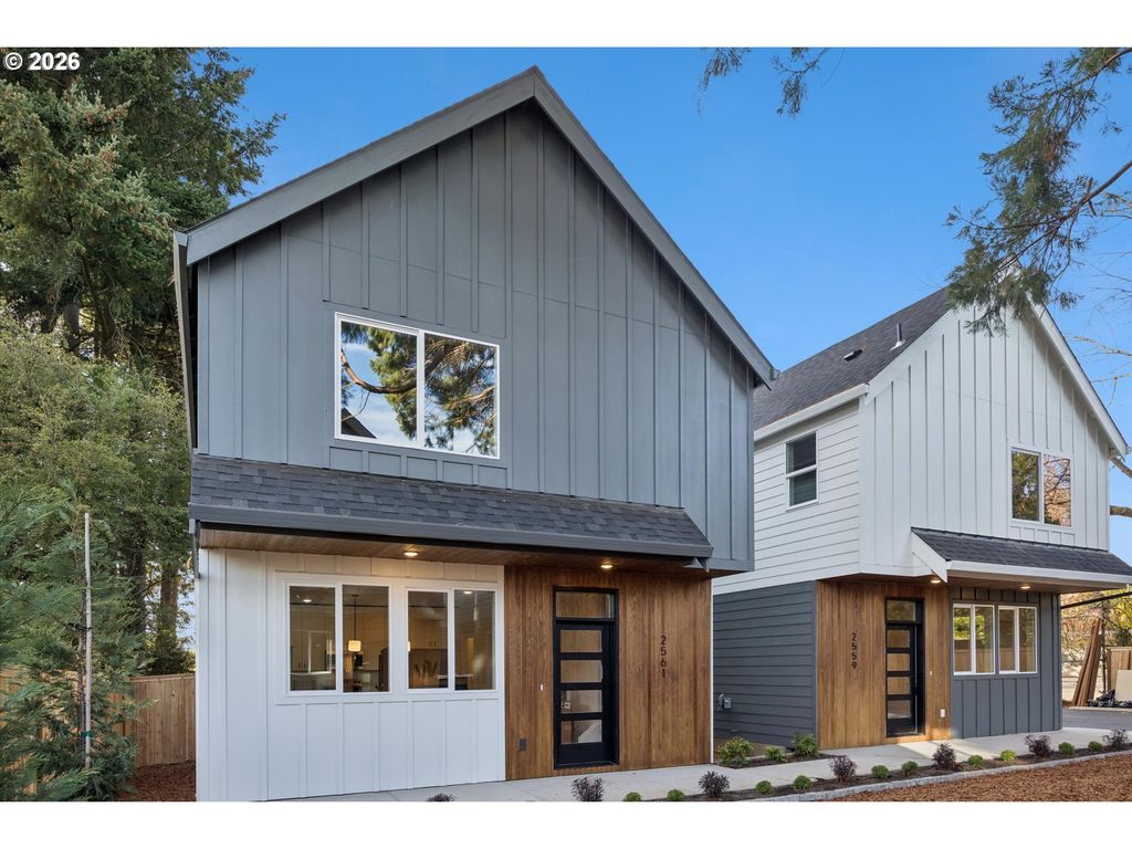 2561 Se 58TH Ave, Portland, OR 97206