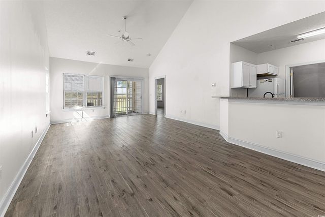 6010 Windsor Green Way Unit 301, Myrtle Beach, SC 29579