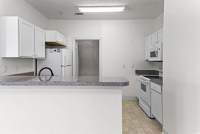 6010 Windsor Green Way Unit 301, Myrtle Beach, SC 29579