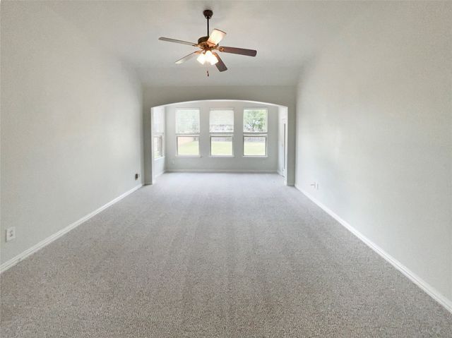 1005 Lake Hollow Drive, Little Elm, TX 75068