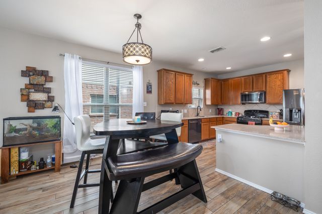8756 Golden Sunset Trail, Fort Worth, TX 76244