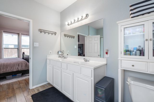 8756 Golden Sunset Trail, Fort Worth, TX 76244