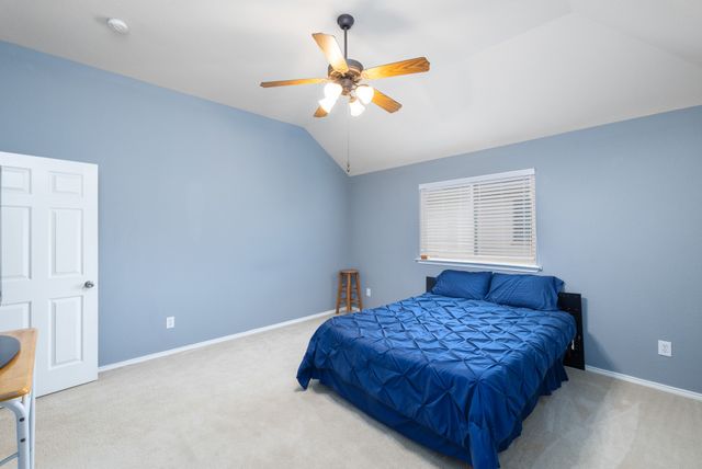 8756 Golden Sunset Trail, Fort Worth, TX 76244