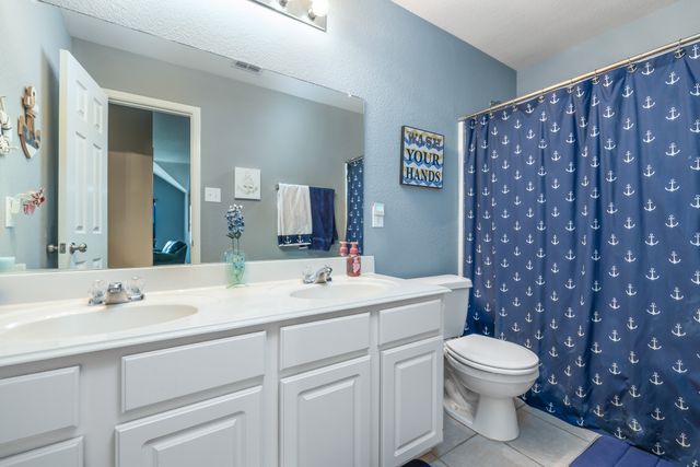 8756 Golden Sunset Trail, Fort Worth, TX 76244