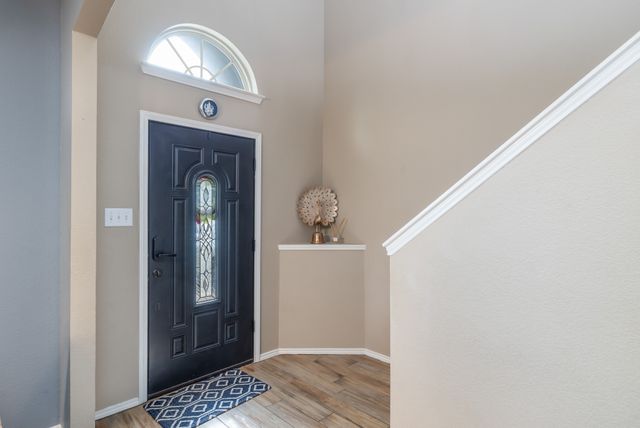 8756 Golden Sunset Trail, Fort Worth, TX 76244