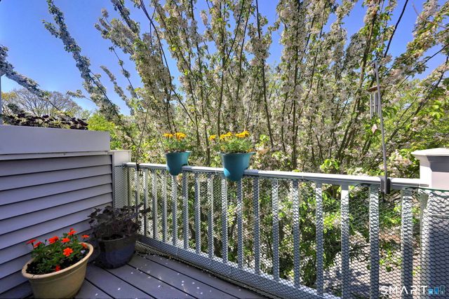 51 Staffordshire Common Drive 51, Wallingford, CT 06492