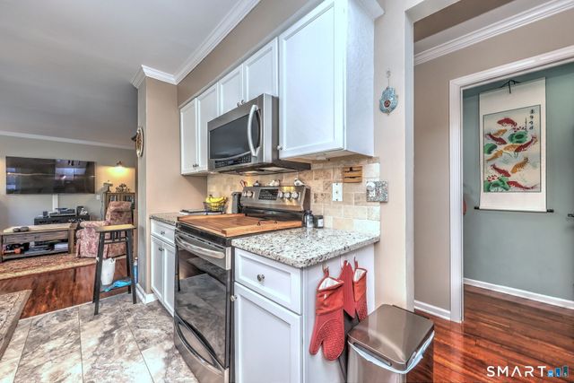51 Staffordshire Common Drive 51, Wallingford, CT 06492