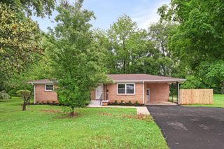 101 Arnold Ln, Murfreesboro, TN 37127