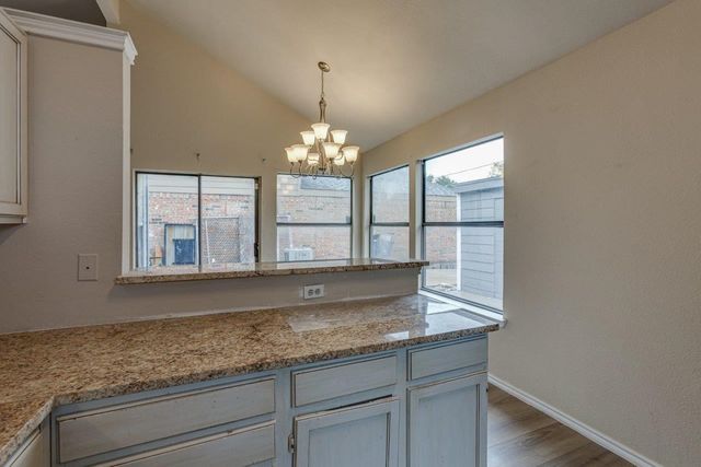 10611 Woodleaf Drive, Dallas, TX 75227