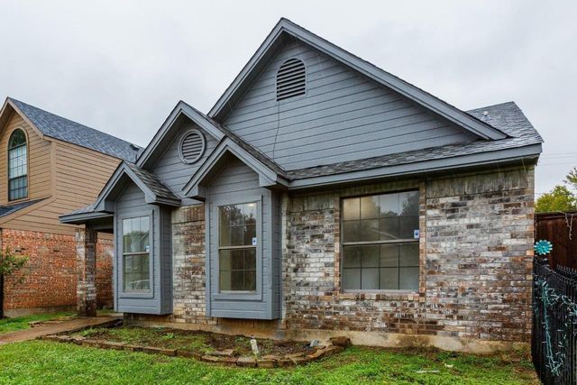 10611 Woodleaf Drive, Dallas, TX 75227