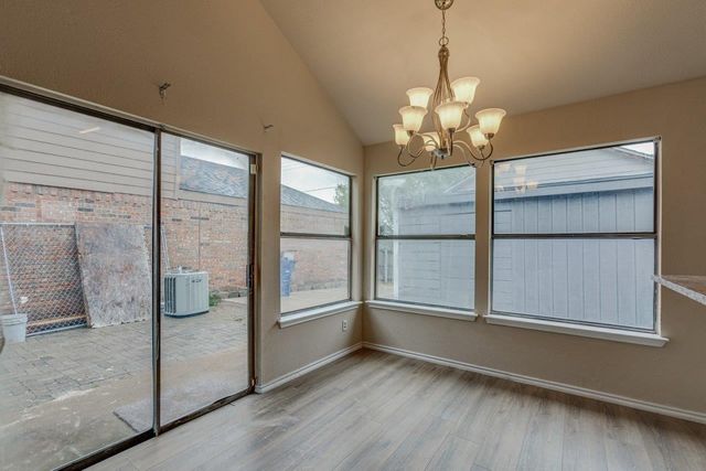 10611 Woodleaf Drive, Dallas, TX 75227