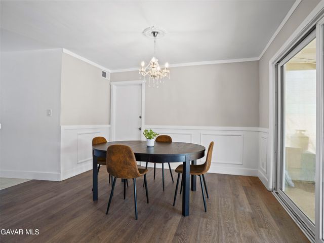 1112 E Avenue J4, Lancaster, CA 93535