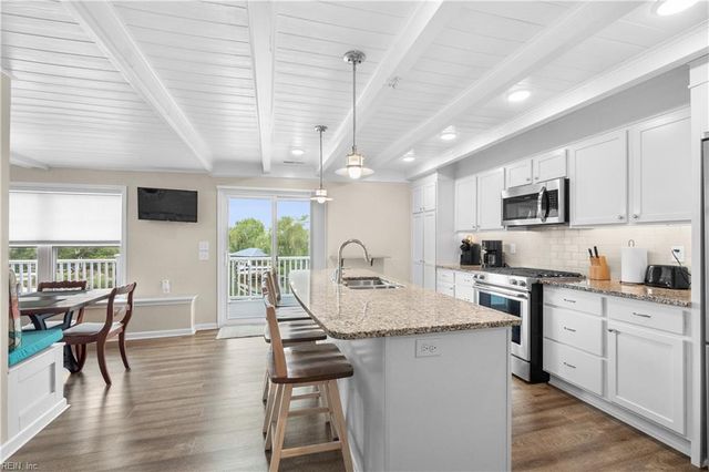 2721 Bluebill DR, Virginia Beach, VA 23456