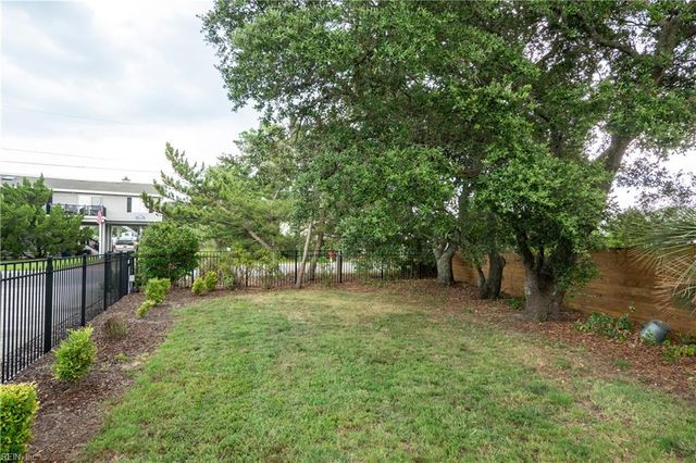 2721 Bluebill DR, Virginia Beach, VA 23456