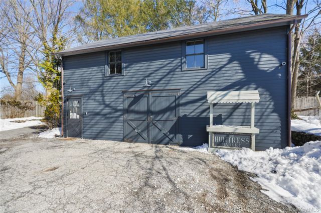 259 Westchester Avenue, Pound Ridge, NY 10576