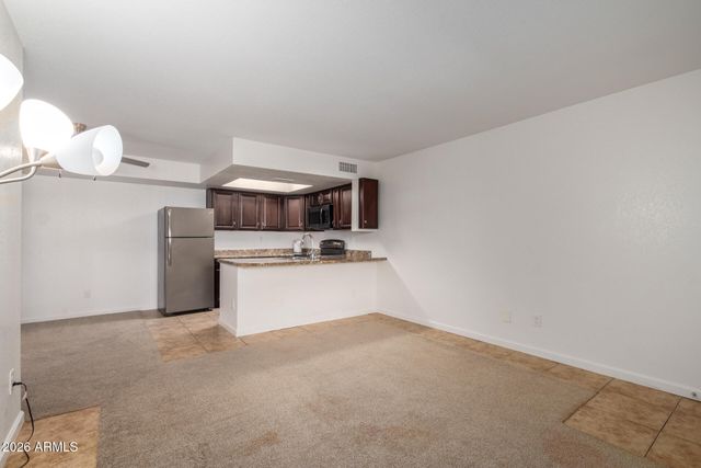 3601 W TIERRA BUENA Lane 168, Phoenix, AZ 85053