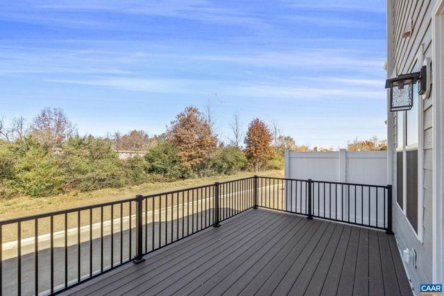 738 PARK RIDGE DR, Crozet, VA 22932