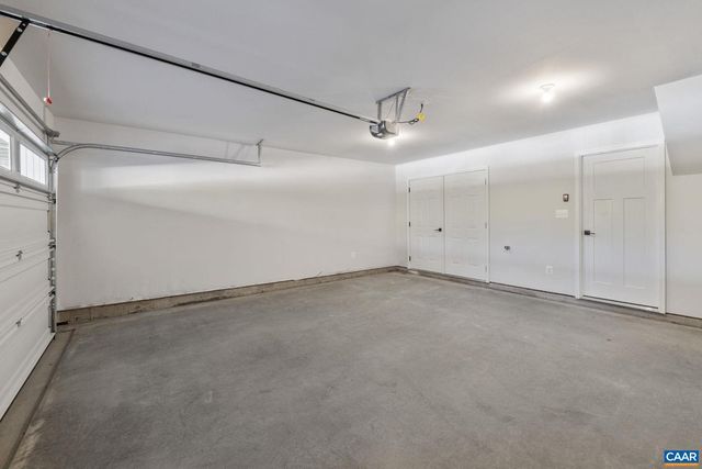 738 PARK RIDGE DR, Crozet, VA 22932