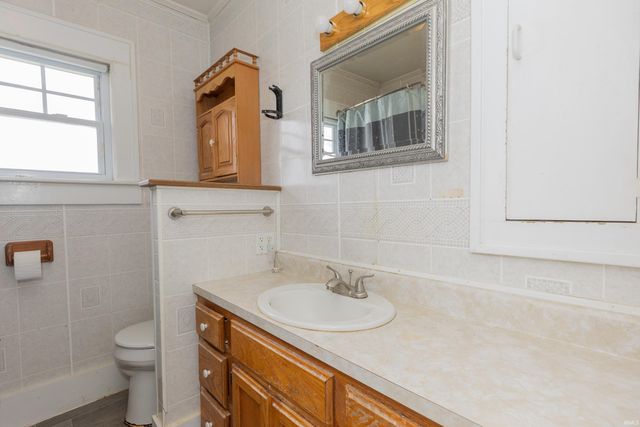 406 W Spruce Street, Princeton, IN 47670