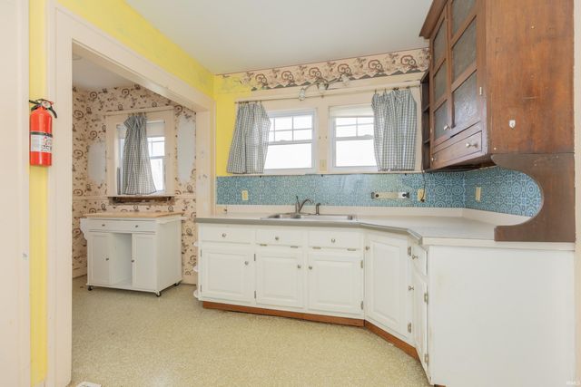 406 W Spruce Street, Princeton, IN 47670