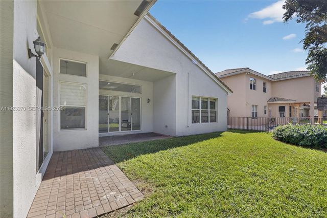 4988 SW 183rd Avenue, Miramar, FL 33029