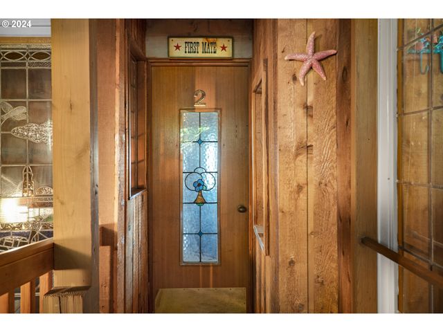 1807 N PROM, Seaside, OR 97138