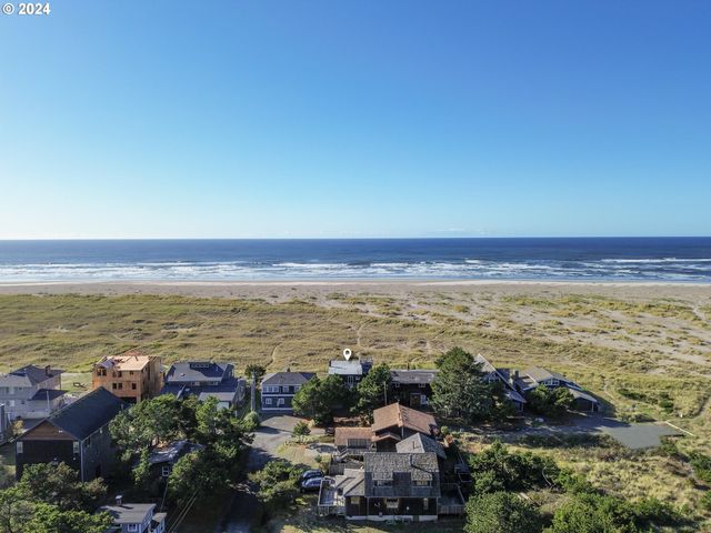 1807 N PROM, Seaside, OR 97138