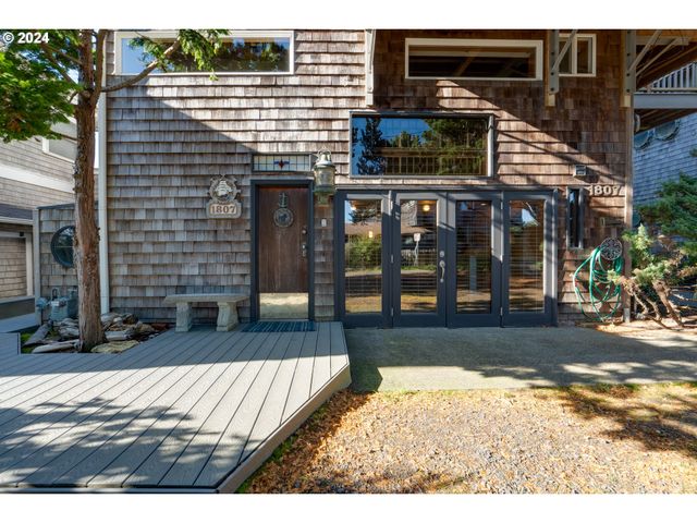 1807 N PROM, Seaside, OR 97138