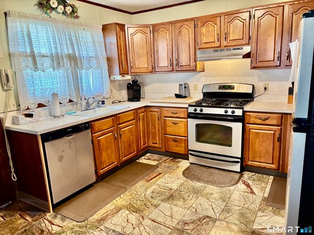 115 Hayestown Road, Danbury, CT 06811