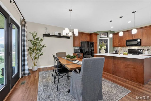 28939 Old Court Drive, Foristell, MO 63348